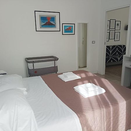 Chiarini22 Apartments Naples Extérieur photo