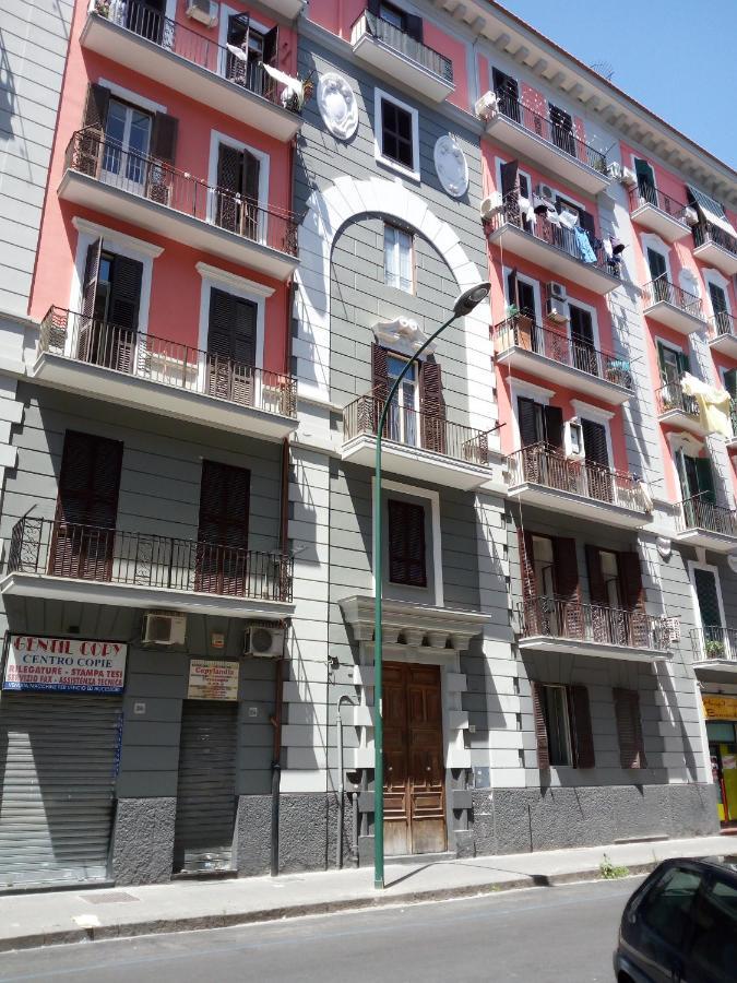 Chiarini22 Apartments Naples Extérieur photo